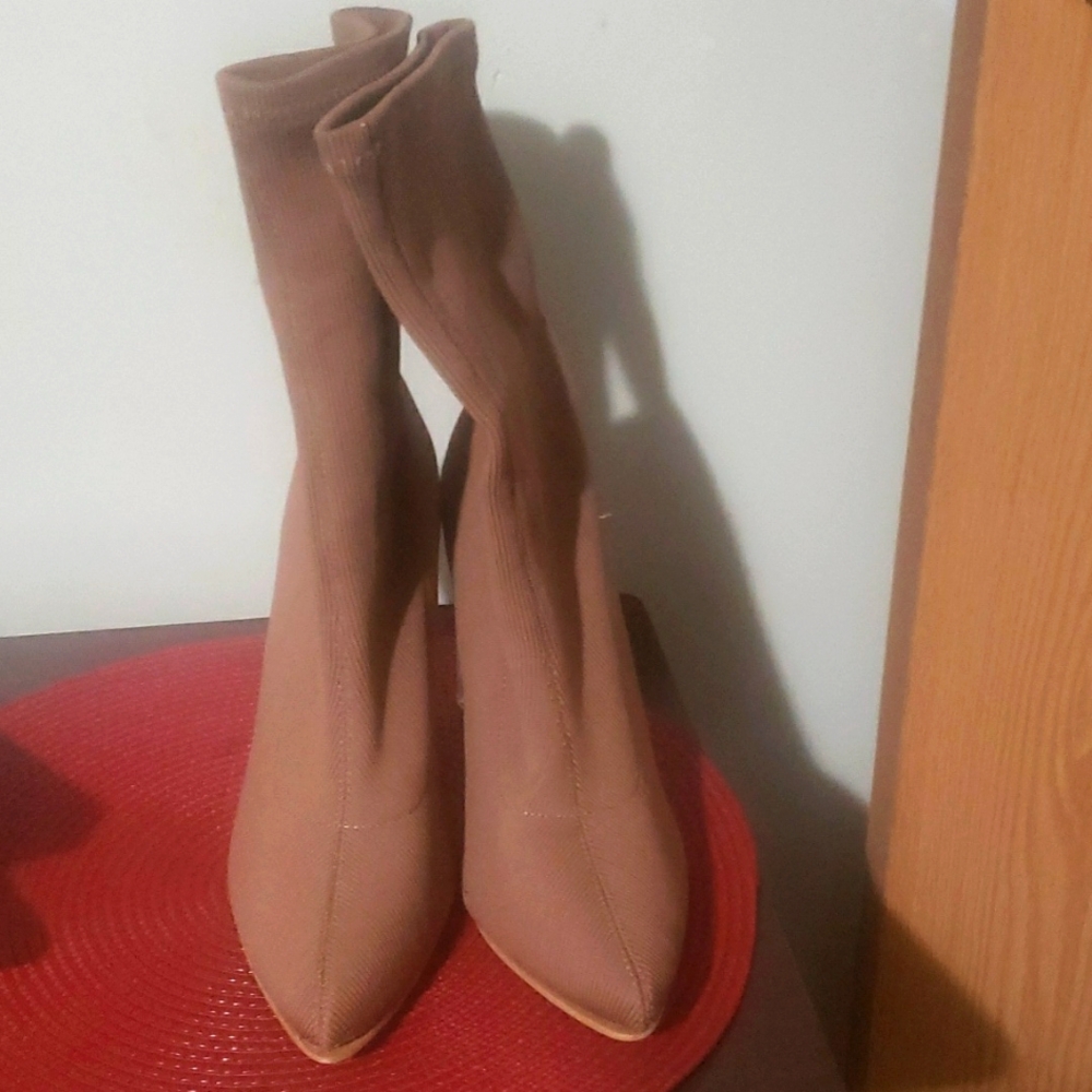 Ladies boots - Picture 2 of 4